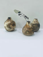 Elia Vases