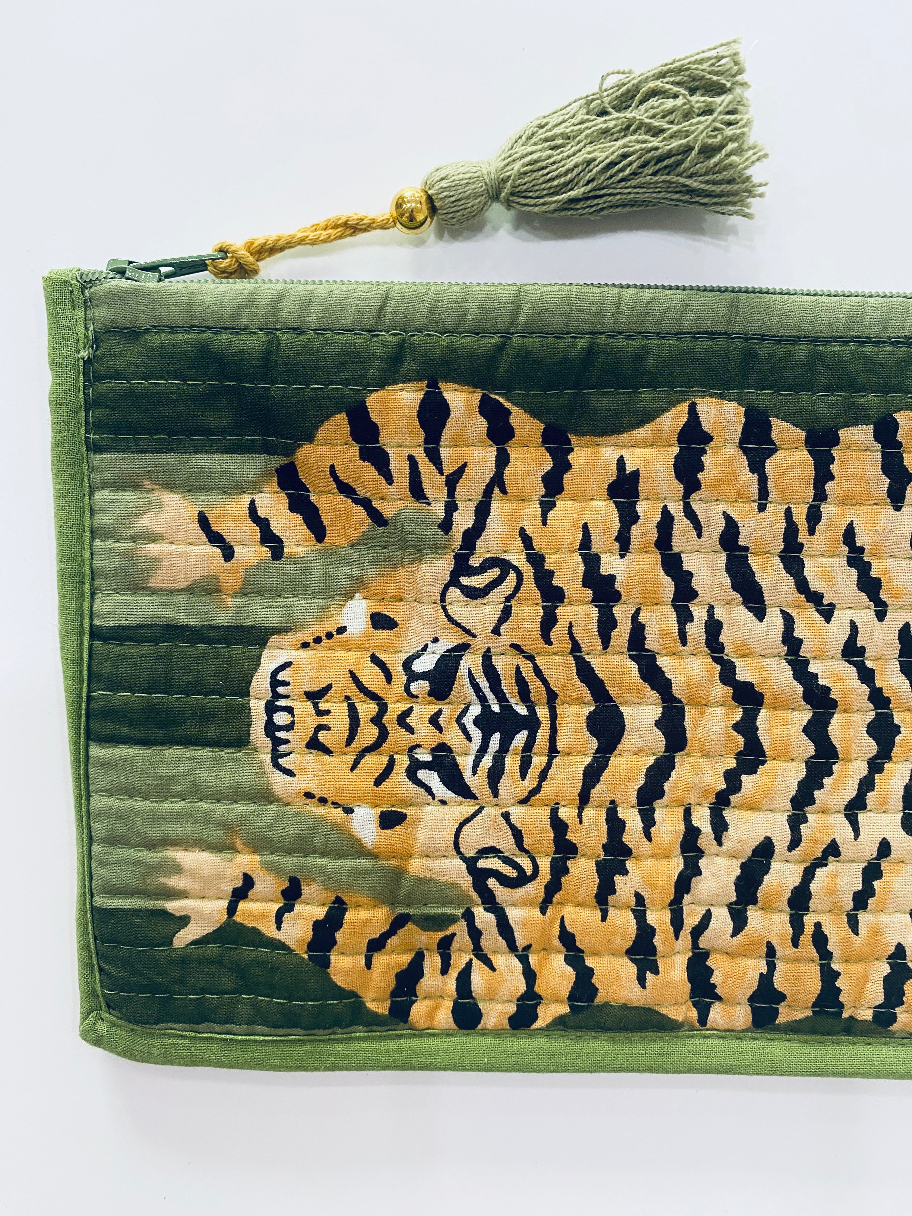 Tiger Strike Pouch