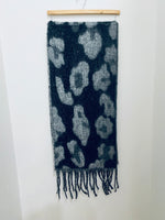 Liseron Scarf