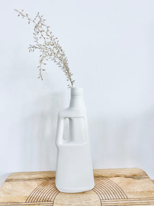 Revolver Vase in White Porcelain