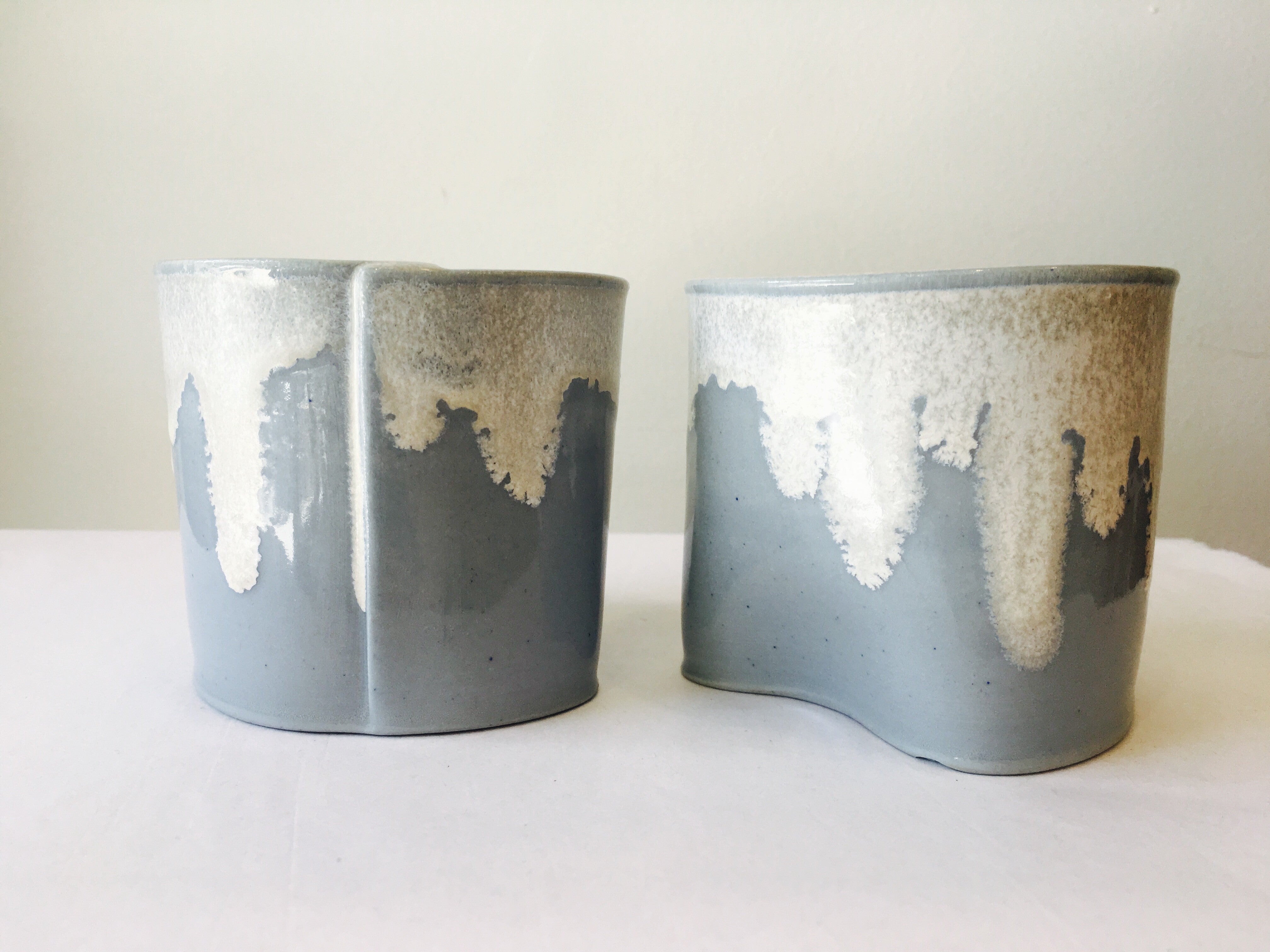 Porcelain Cup with no handle: Alaska blue pattern.